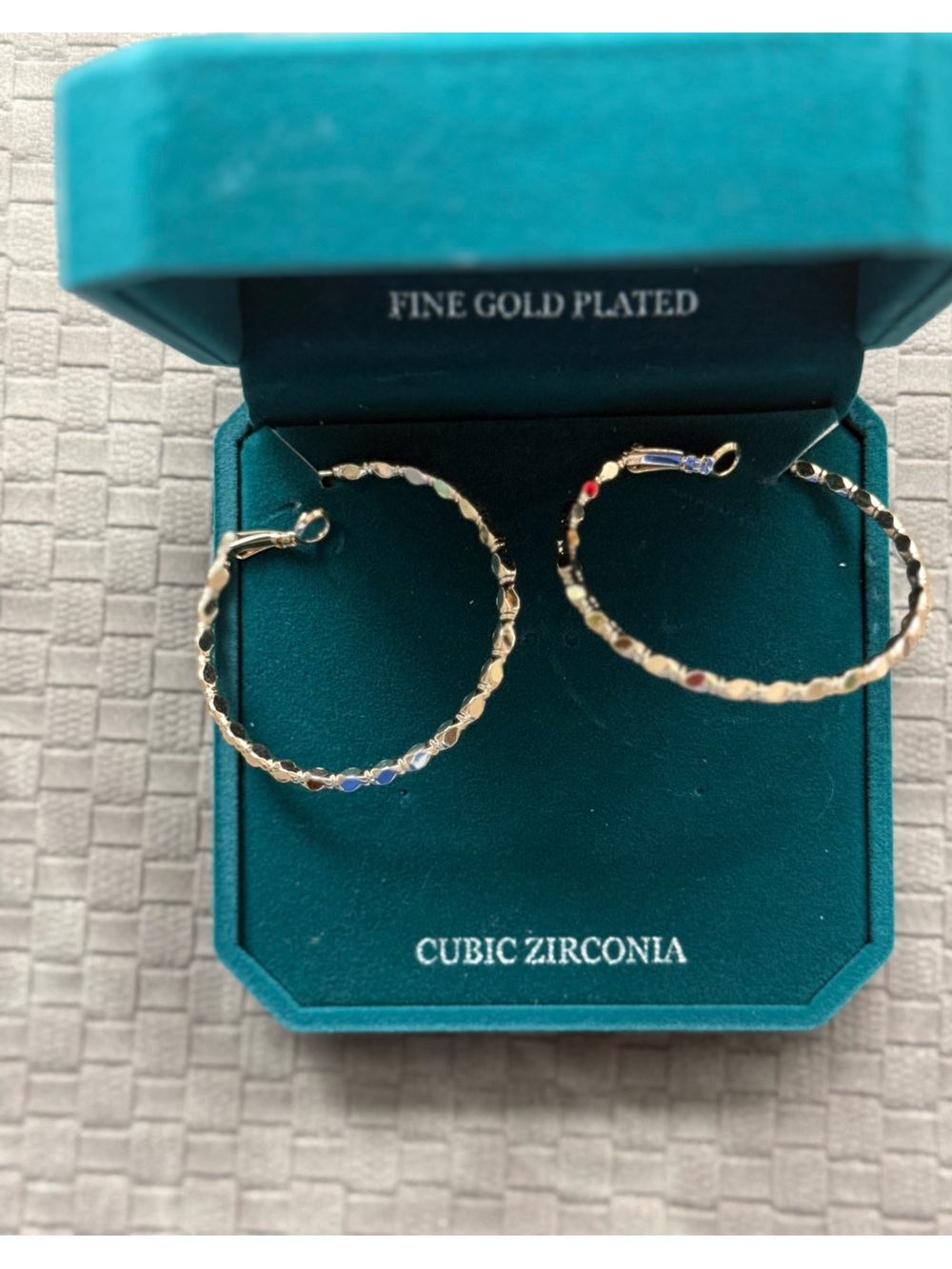 Gold‎ plated textured hoop earring new boxed